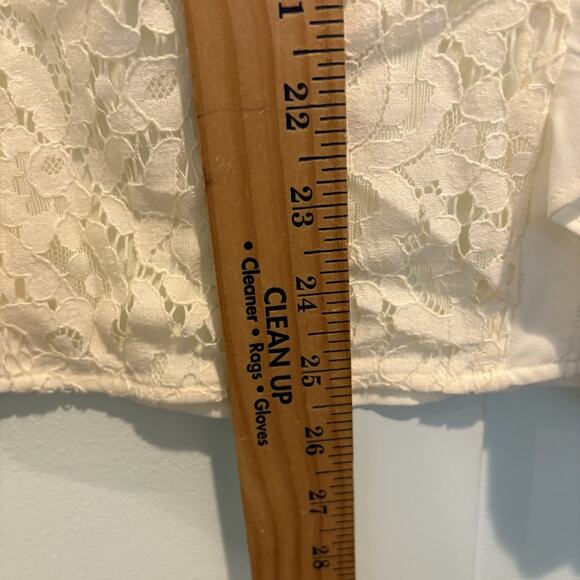 Talbots Blouse Women Large L Cream Lace Front Ruffle Trim Career Feminine Office - Picture 9 of 13